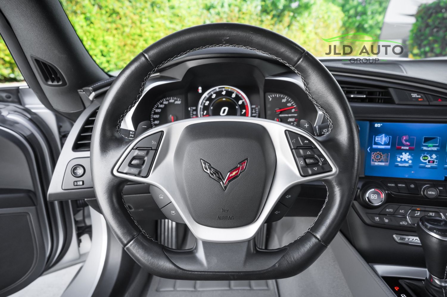 2017 Chevrolet Corvette Stingray Coupe 2LT photo 11