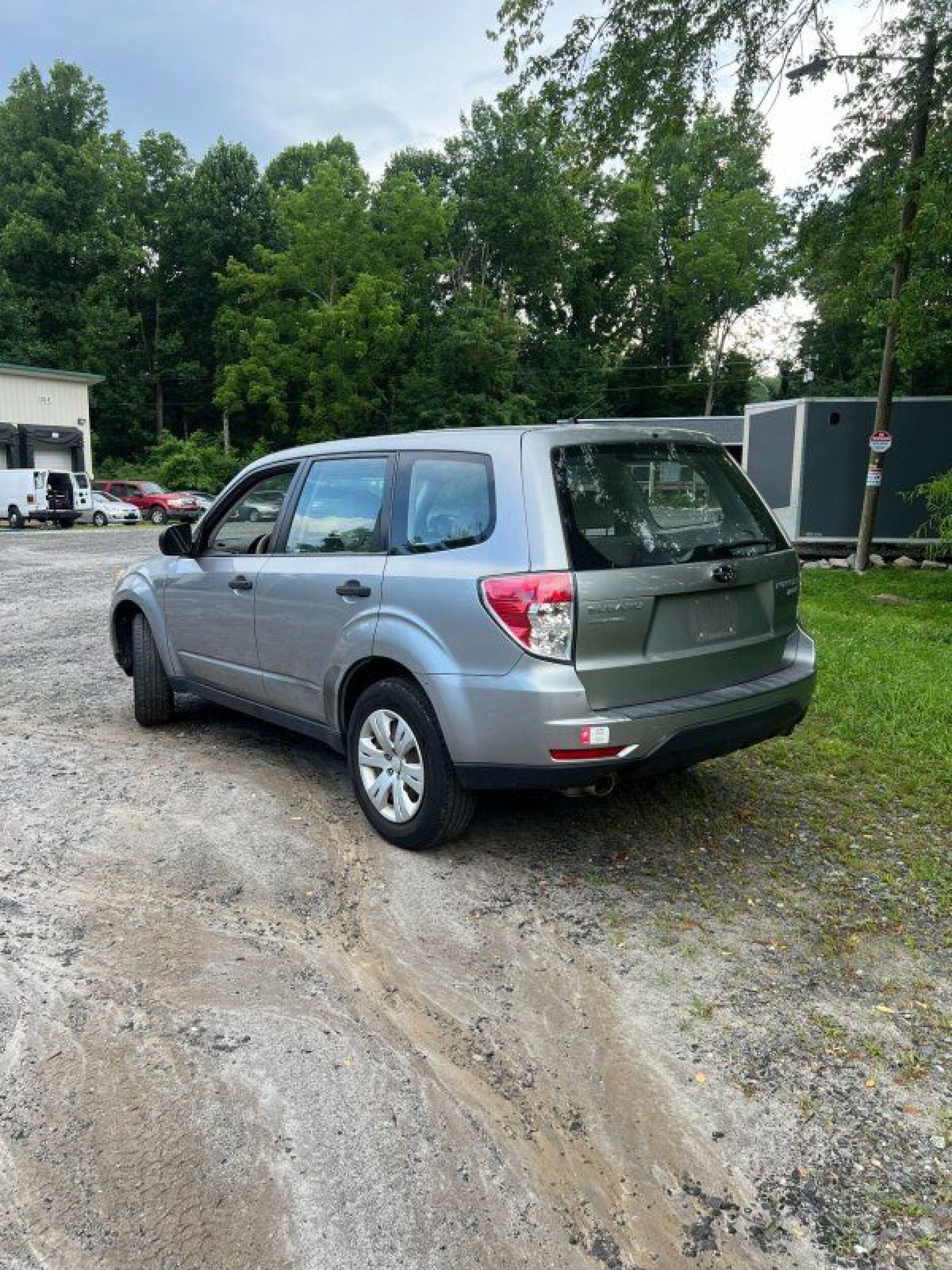 2010 Subaru Forester X - Photo 3