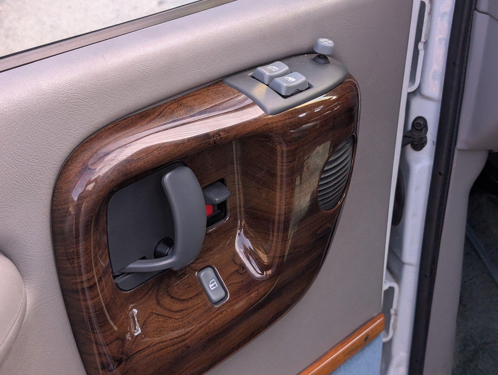 1997 Chevrolet Express G1500 54