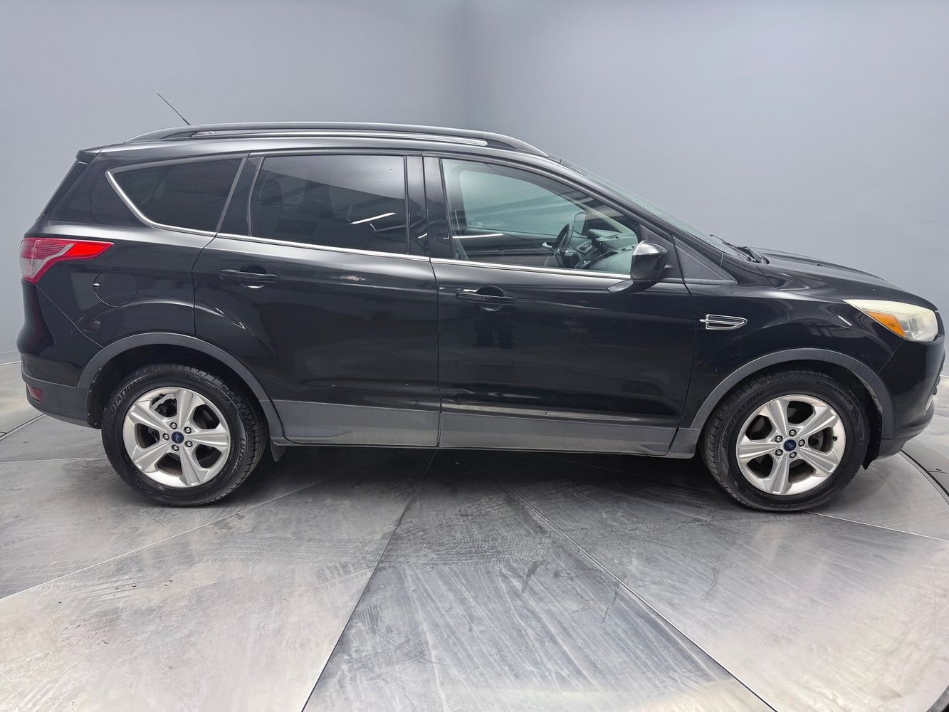 2014 Ford Escape SE photo 4