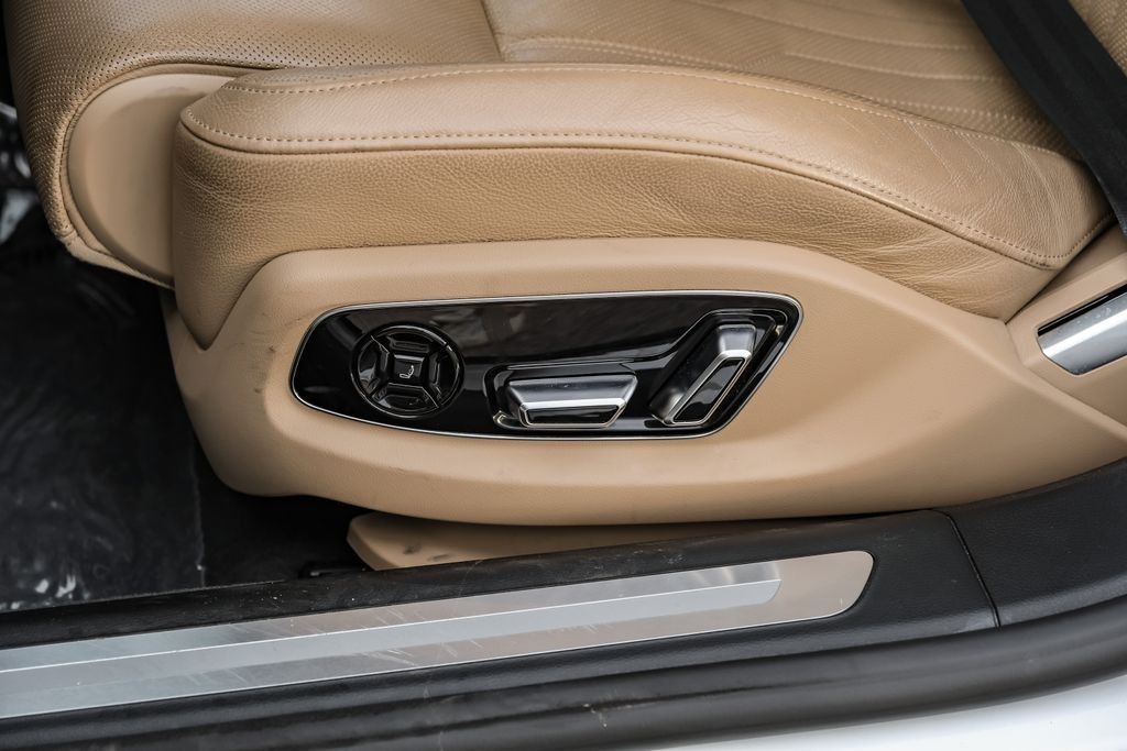 2019 Audi A8 L 55 photo 34
