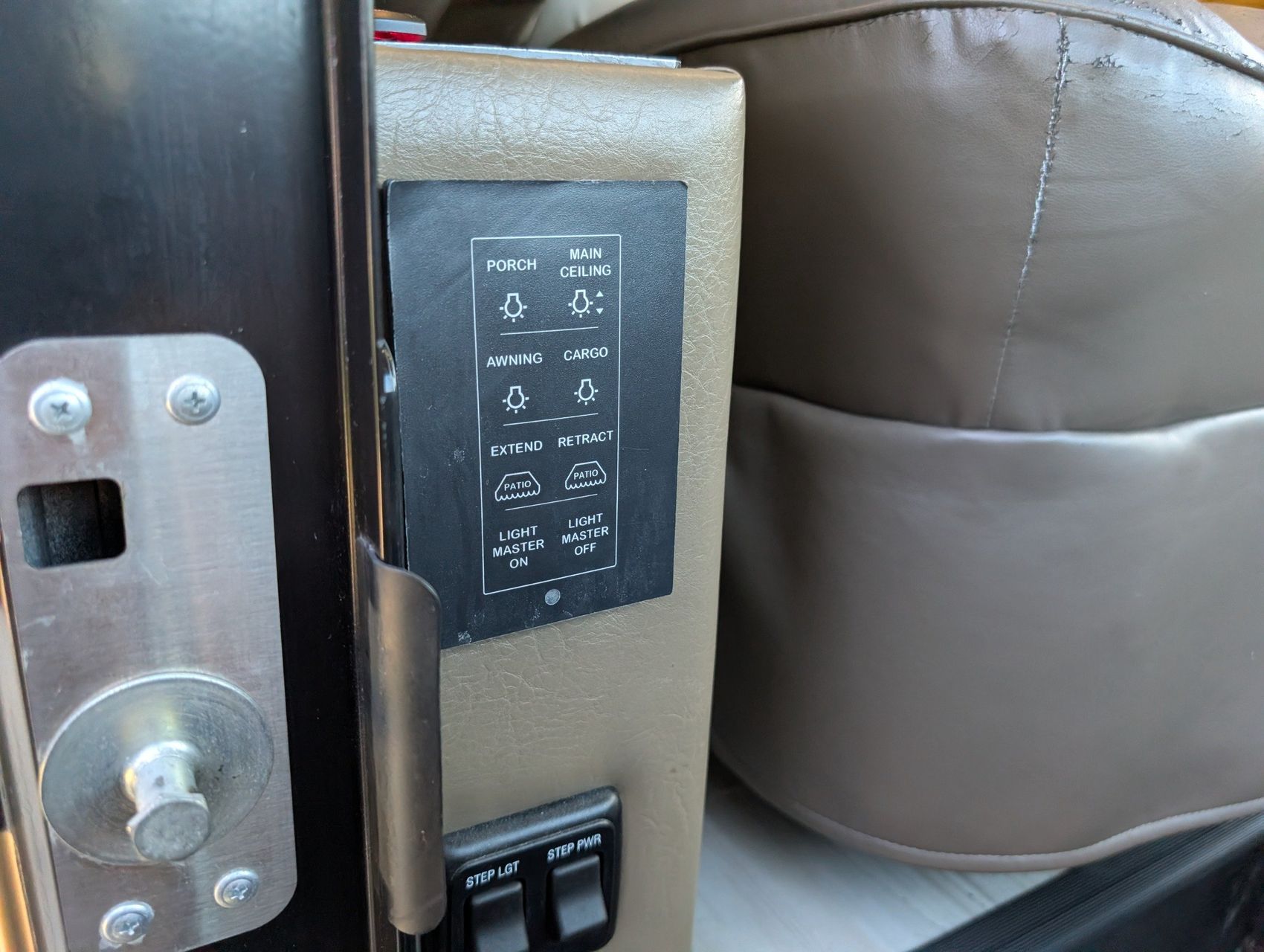 2019 Jayco Embark 72