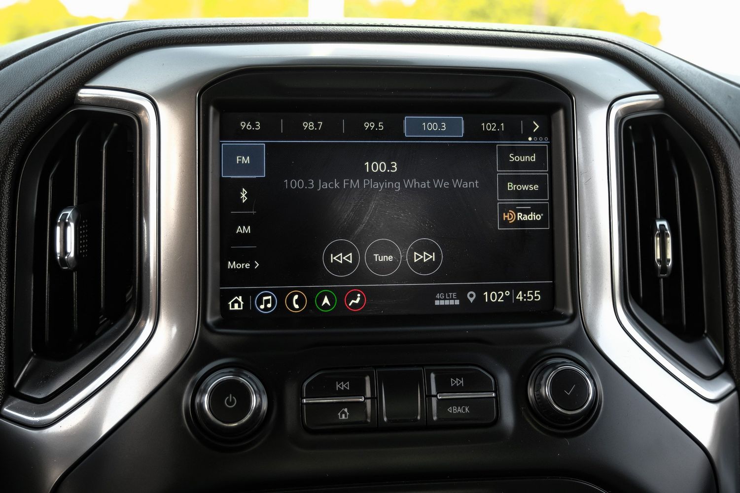 2019 Chevrolet Silverado LTZ photo 20