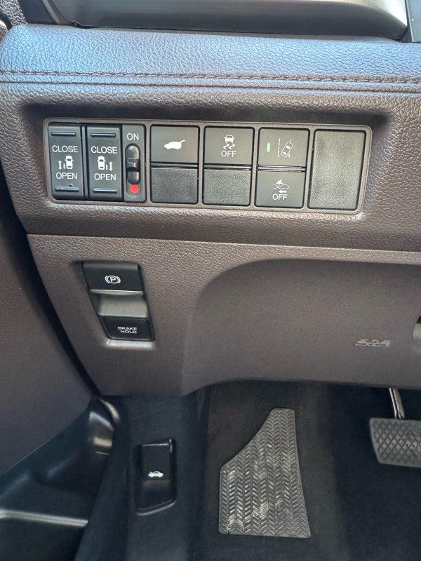2019 Honda Odyssey EX-L photo 11