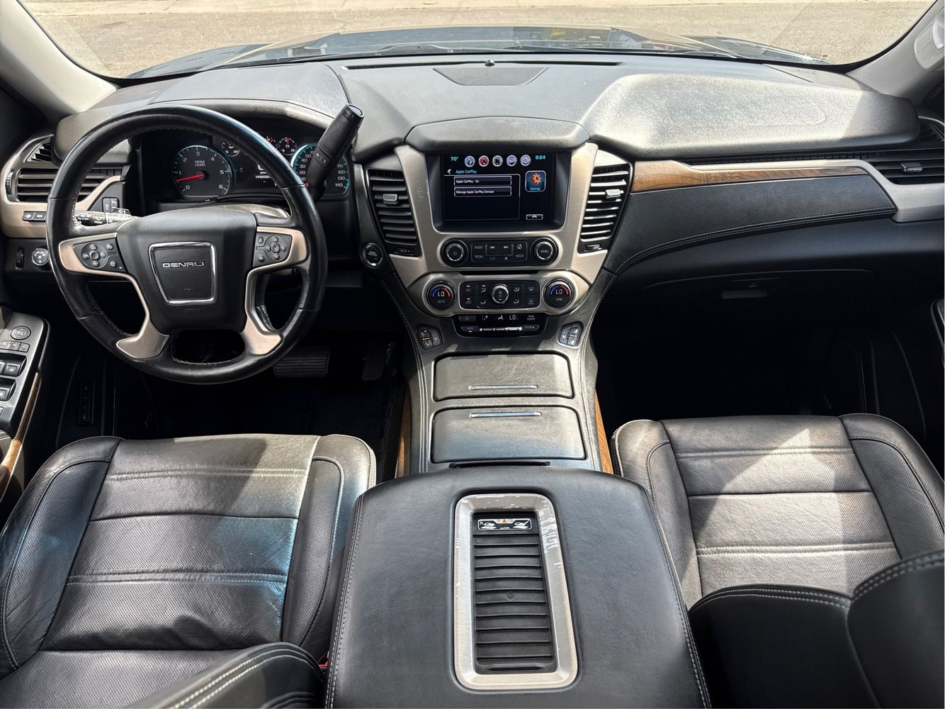 2018 Gmc Yukon XL Denali photo 33