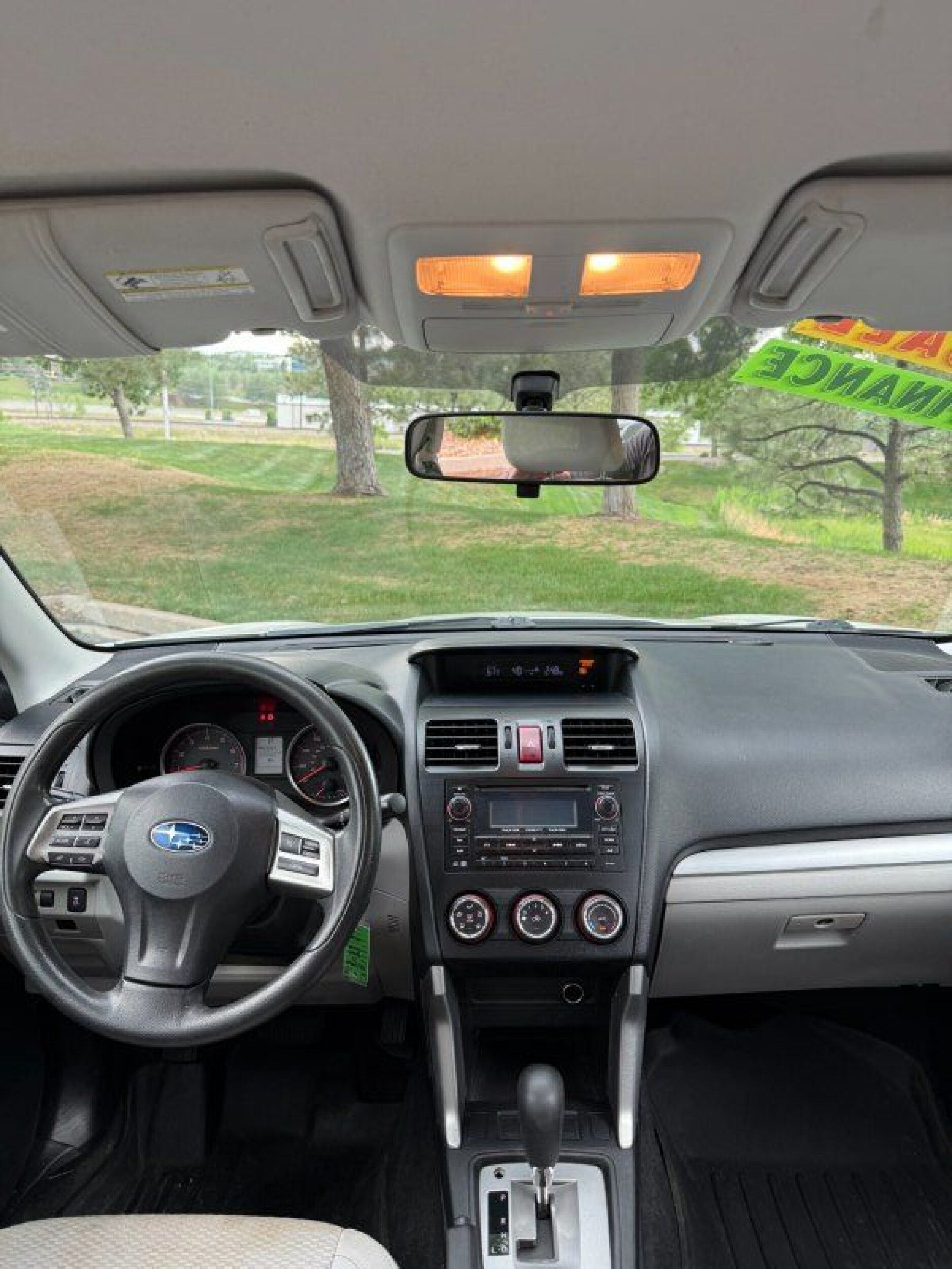 2014 Subaru Forester i - Photo 10