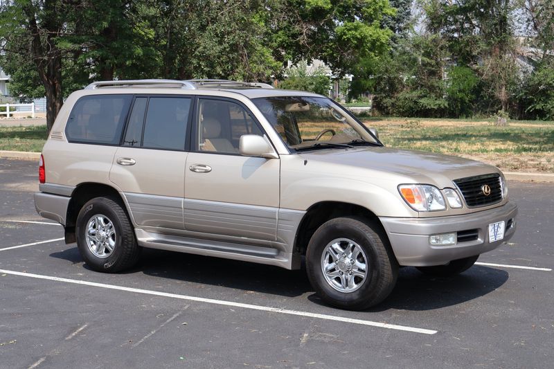 こち 1999 Lexus LX 470 Base | Victory Motors of Colorado