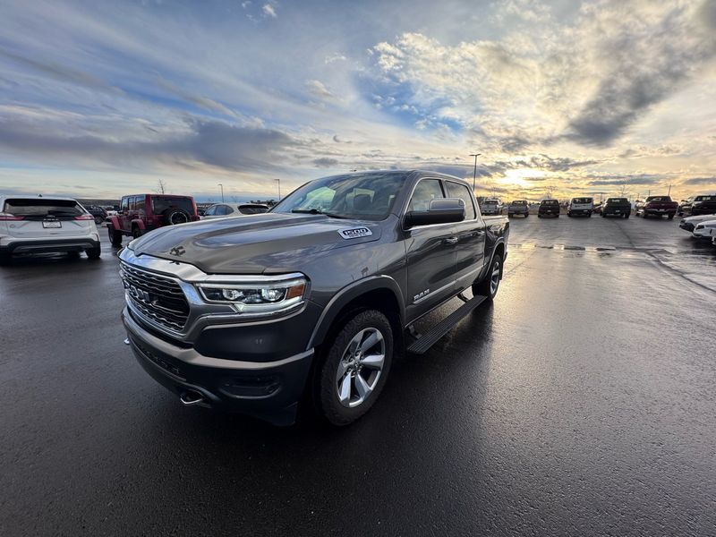 2019 RAM Ram 1500 Limited's photo