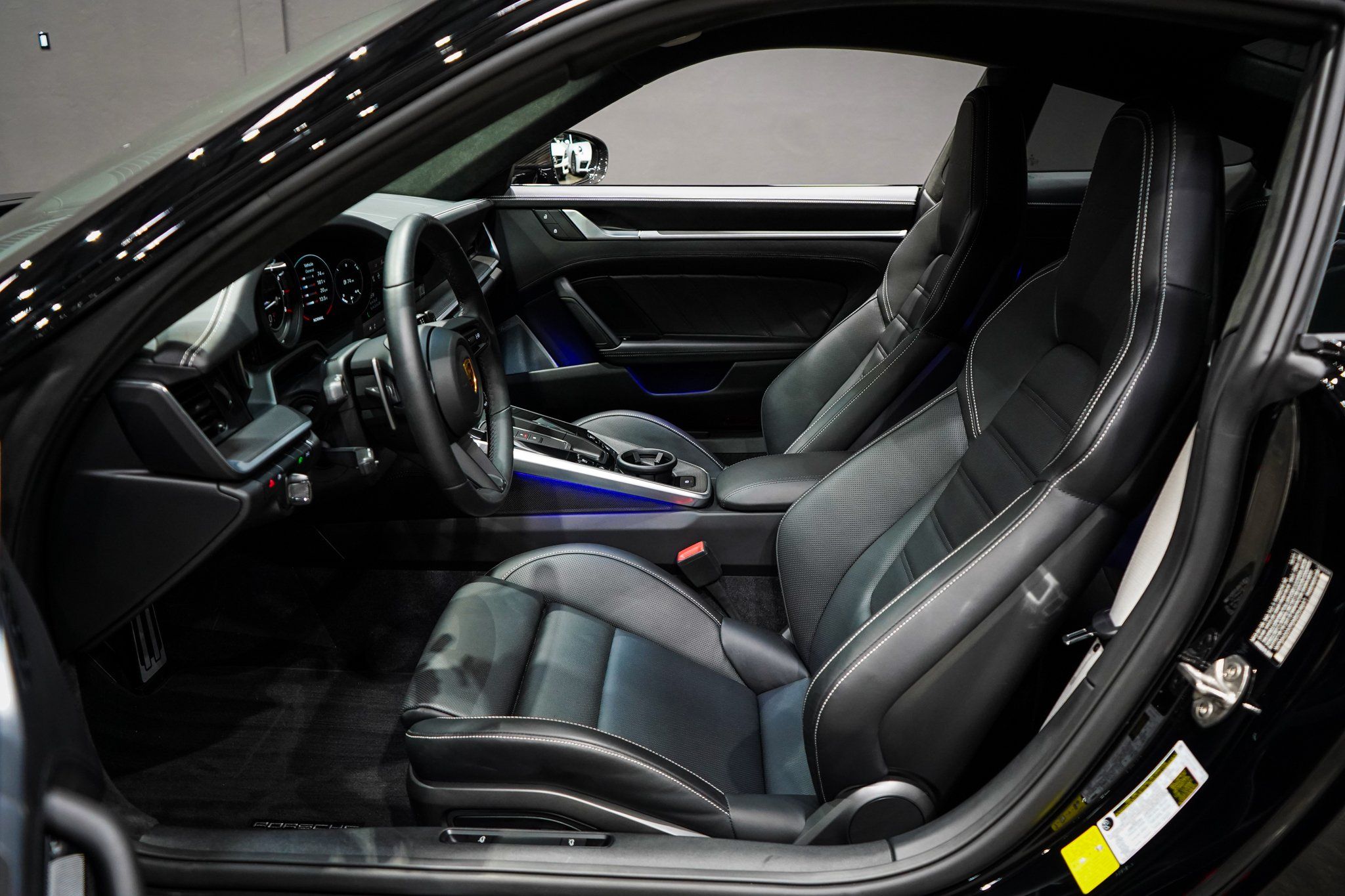 2022 Porsche 911 Turbo S photo 27