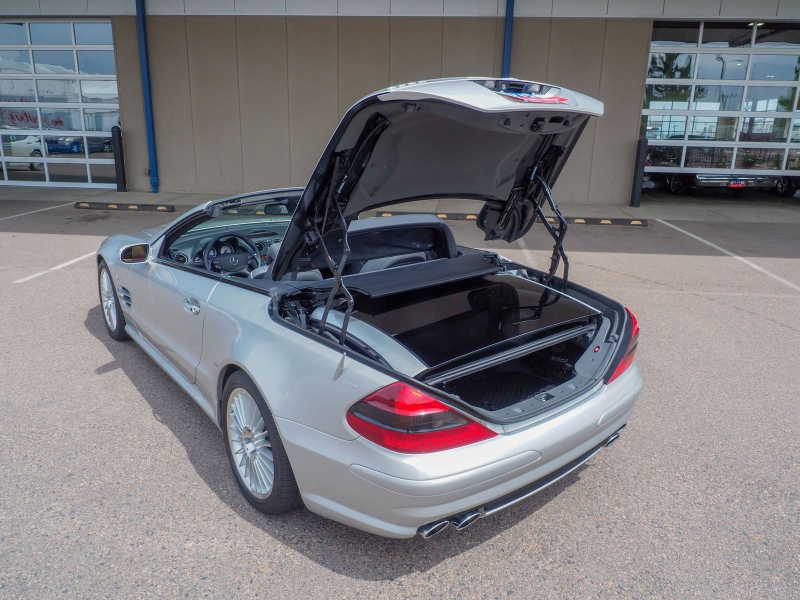 2004 Mercedes-Benz SL-Class 61