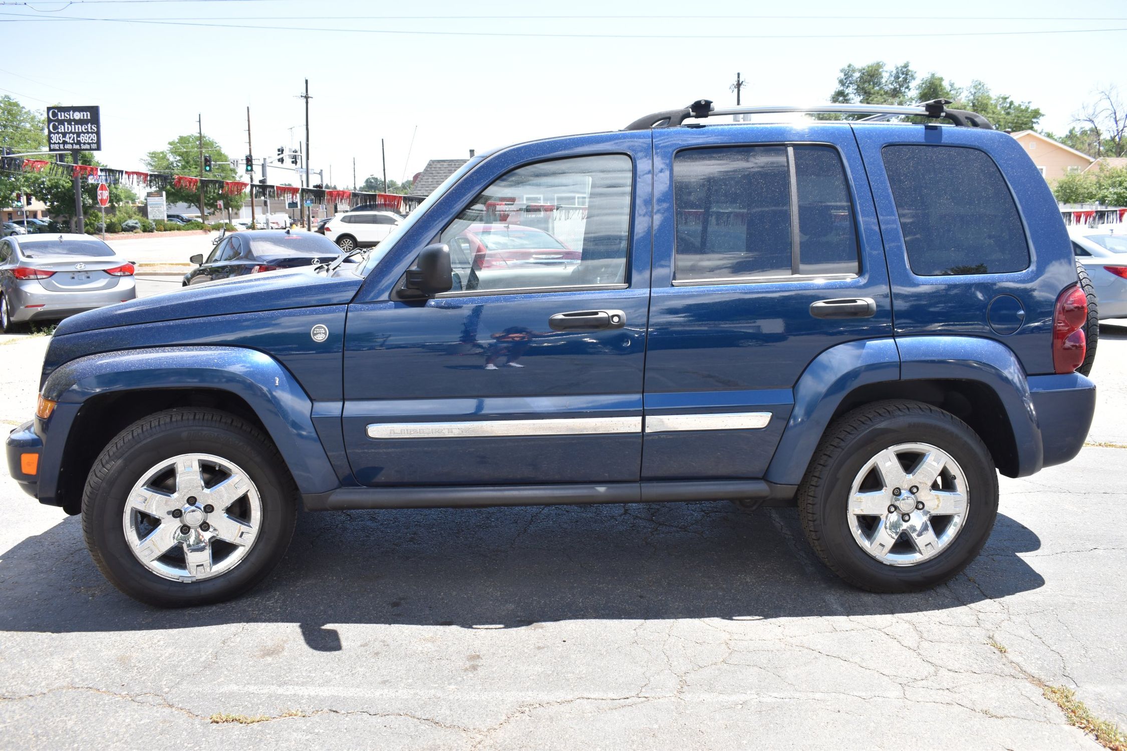 2005 Jeep Liberty Limited photo 2