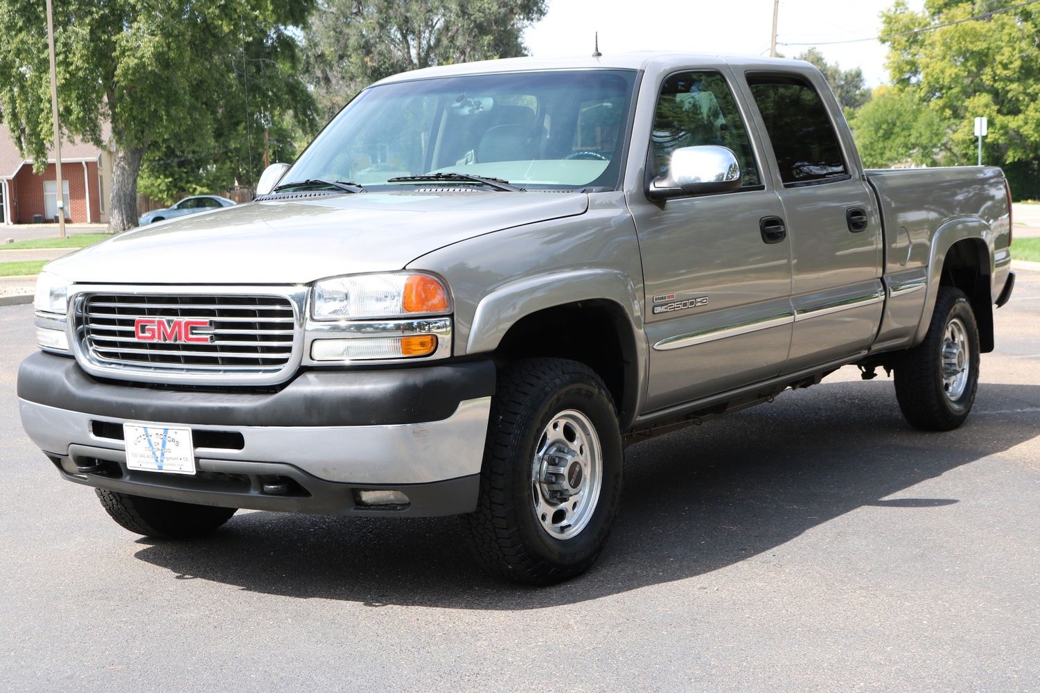 2002 GMC Sierra 2500HD SLT | Victory Motors of Colorado