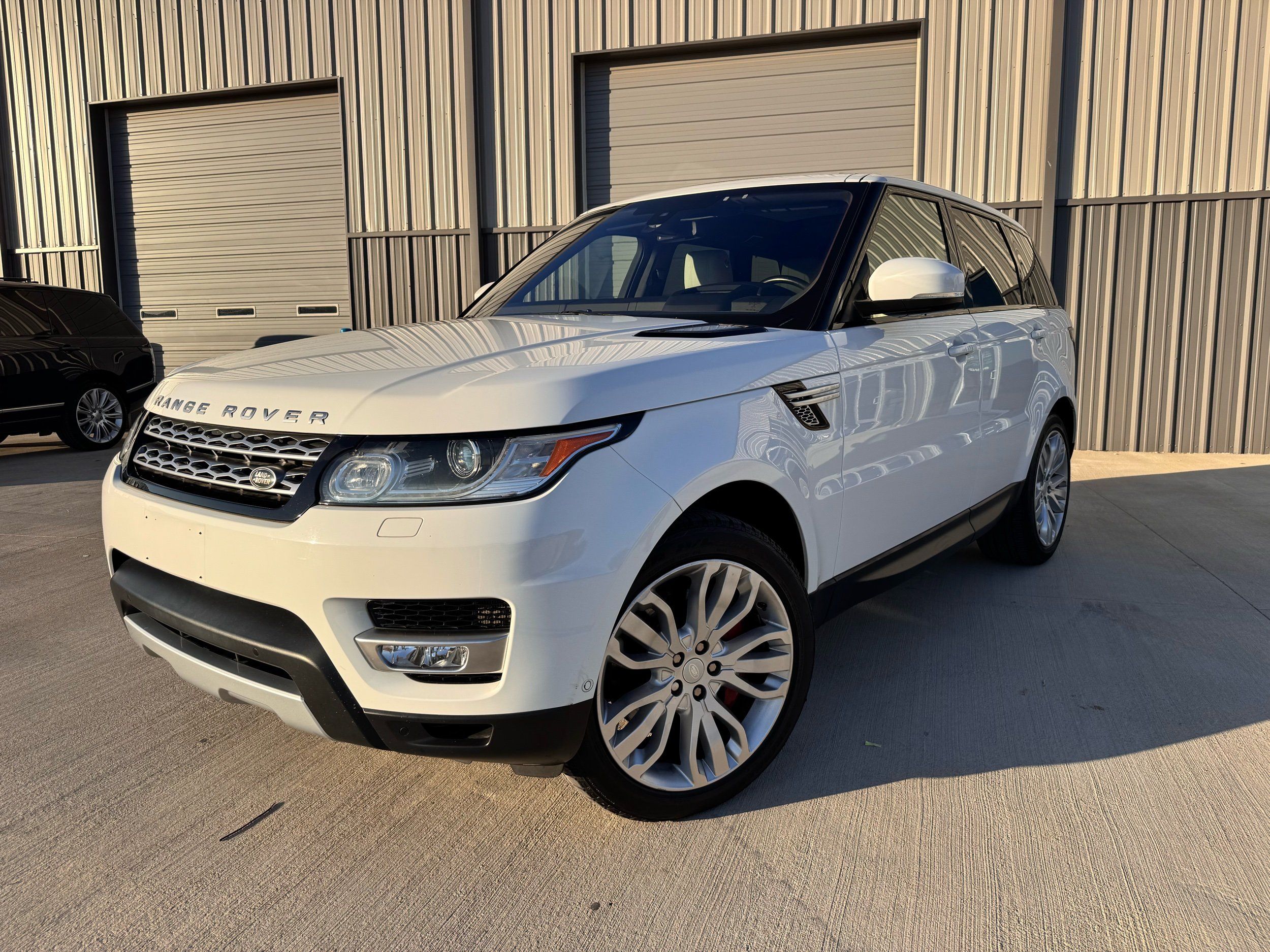 2016 Land Rover Range Rover Sport Supercharged's photo