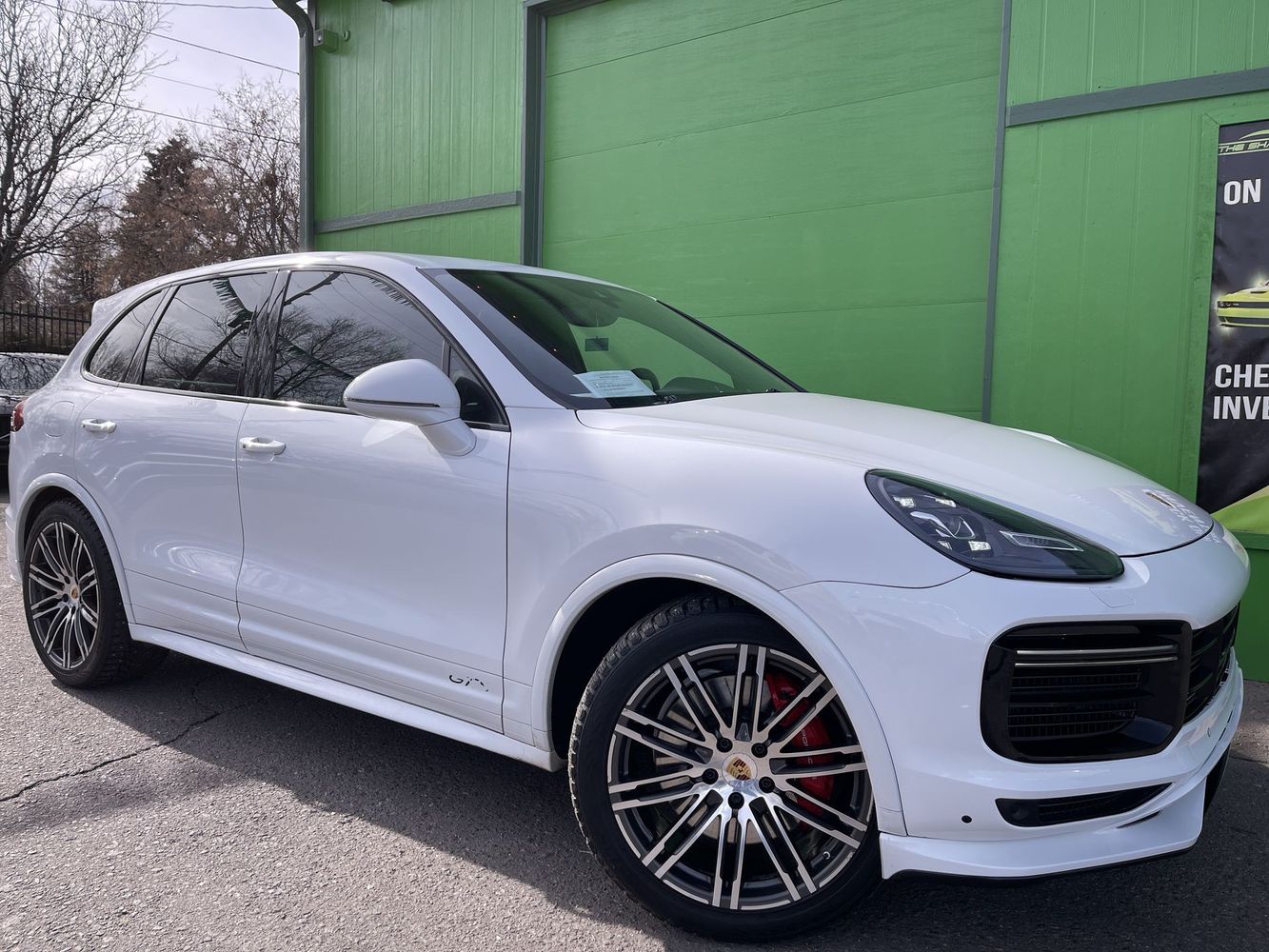 2017 Porsche Cayenne GTS