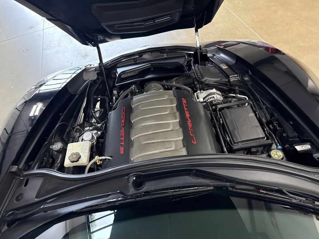 2014 Chevrolet Corvette Stingray 3LT Convertible photo 9