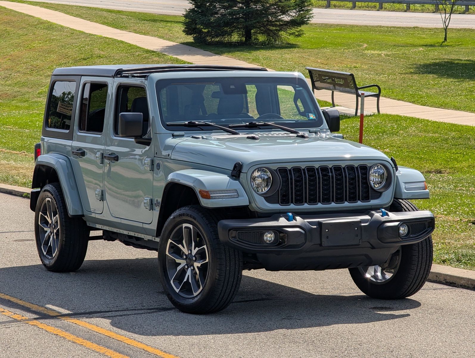 2024 Jeep Wrangler 4xe 70