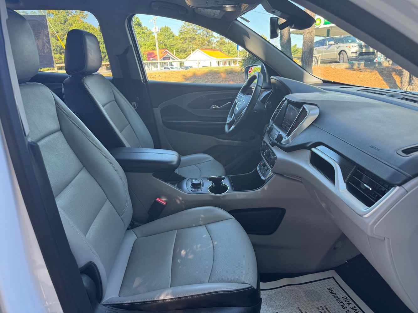 2023 Gmc Terrain SLT photo 25