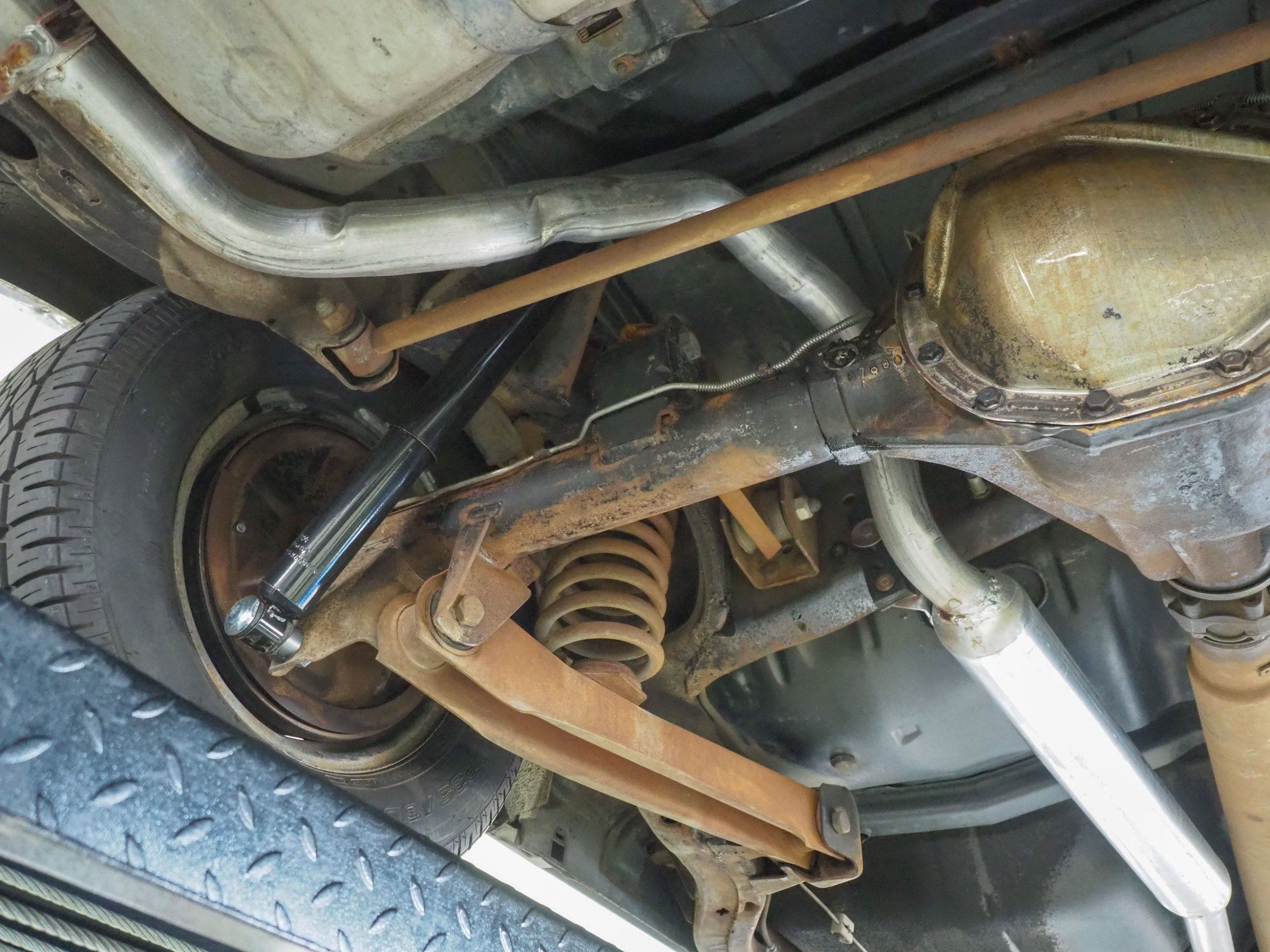 1969 Chevrolet Impala Gold 350