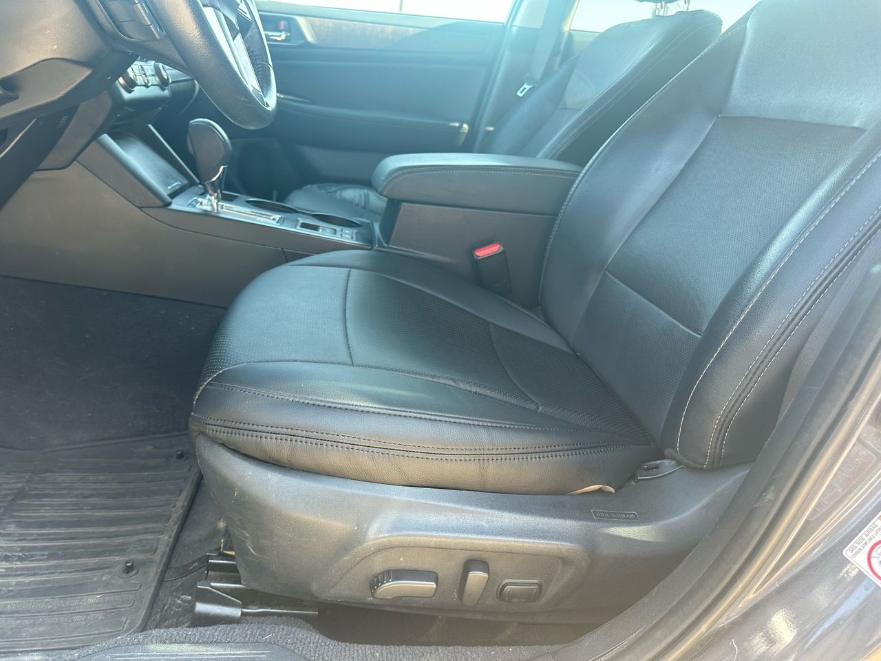 2017 Subaru Outback Limited - Photo 11
