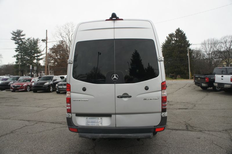 2014 Mercedes-Benz Sprinter Passenger 2500 | Zoom Auto Group