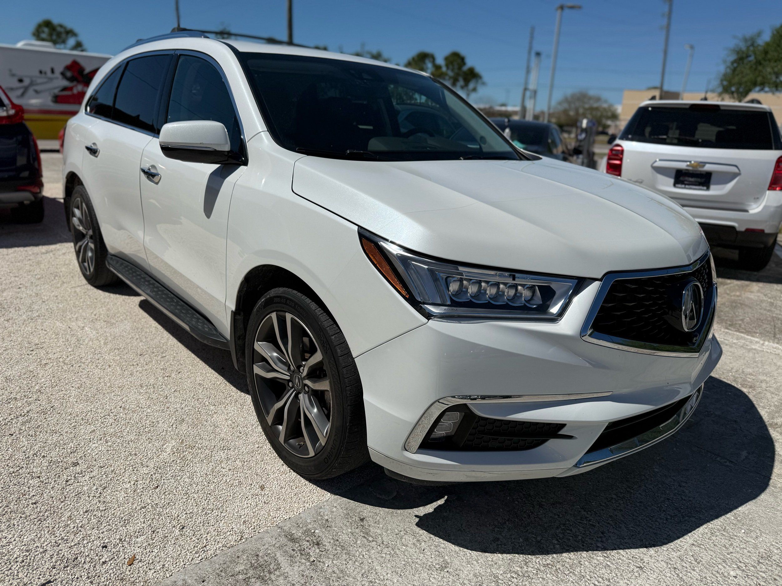 2020 Acura MDX SH-AWD Advance photo 4