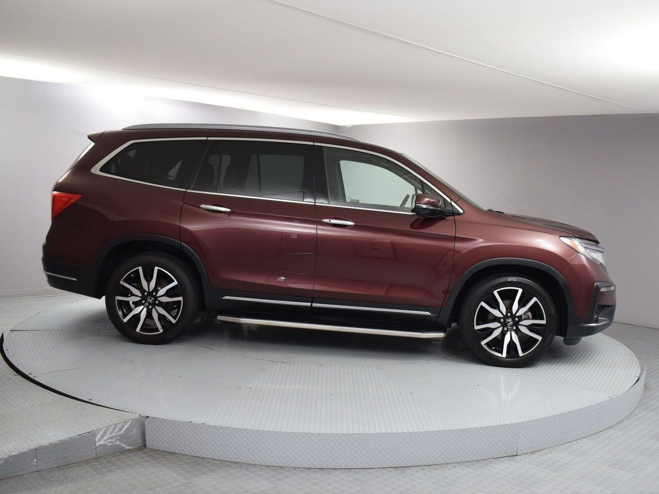 2021 Honda Pilot Touring AWD's photo