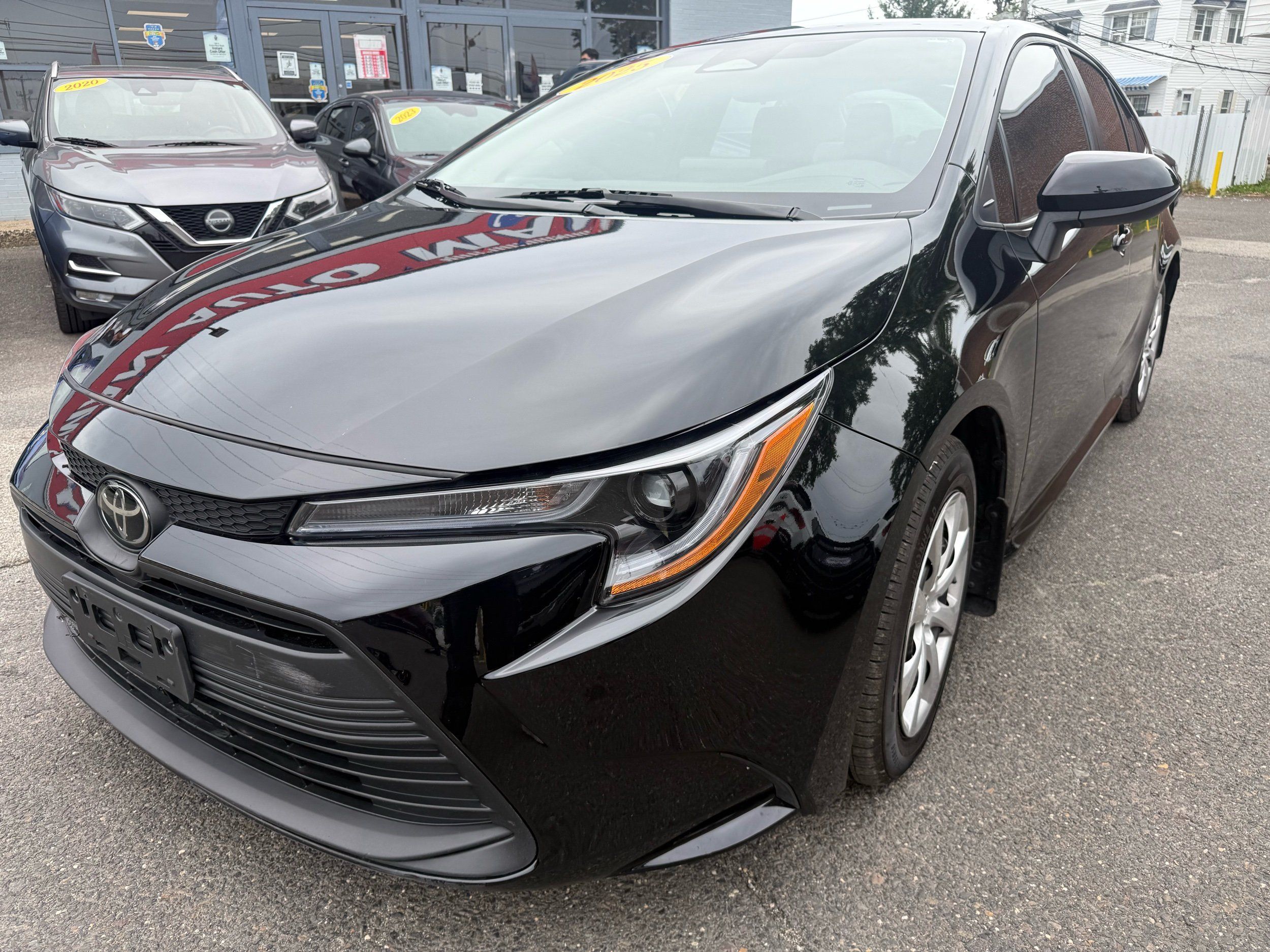 2025 Toyota Corolla LE CVT's photo