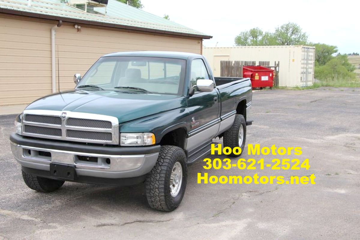 1995 Dodge RAM 2500 LT LB 4WD Pickup Truck Four-Wheel Drive 4-Speed Automatic