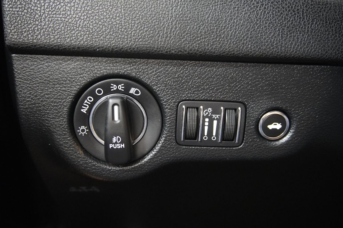 2018 Chrysler 300 Limited AWD