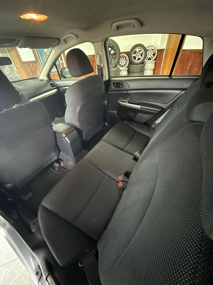 2016 Subaru Impreza 2.0i photo 14