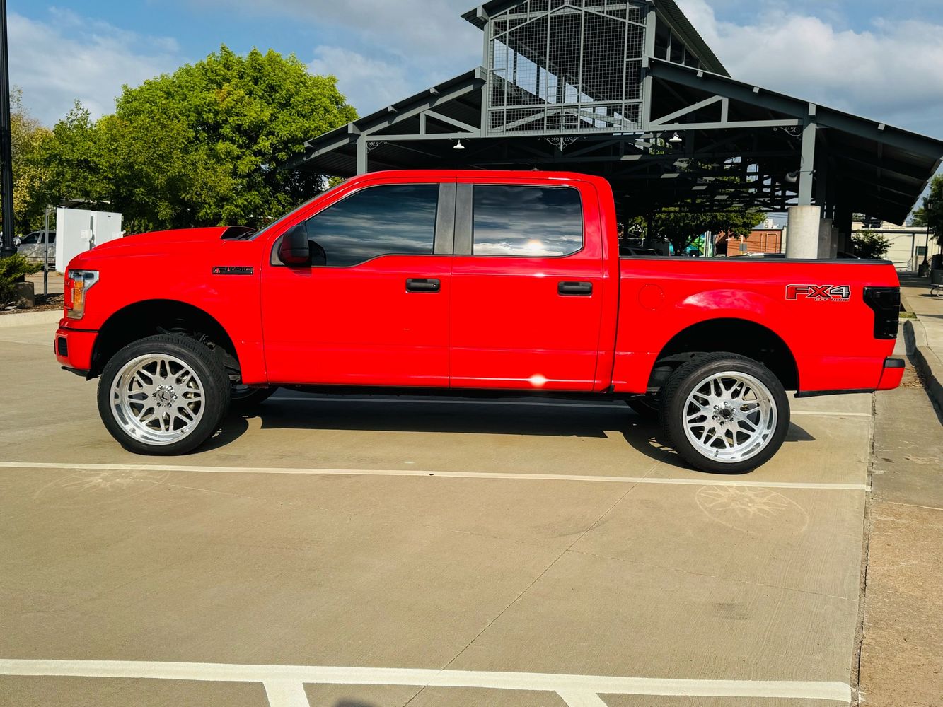 2019 Ford F-150 XL photo 4