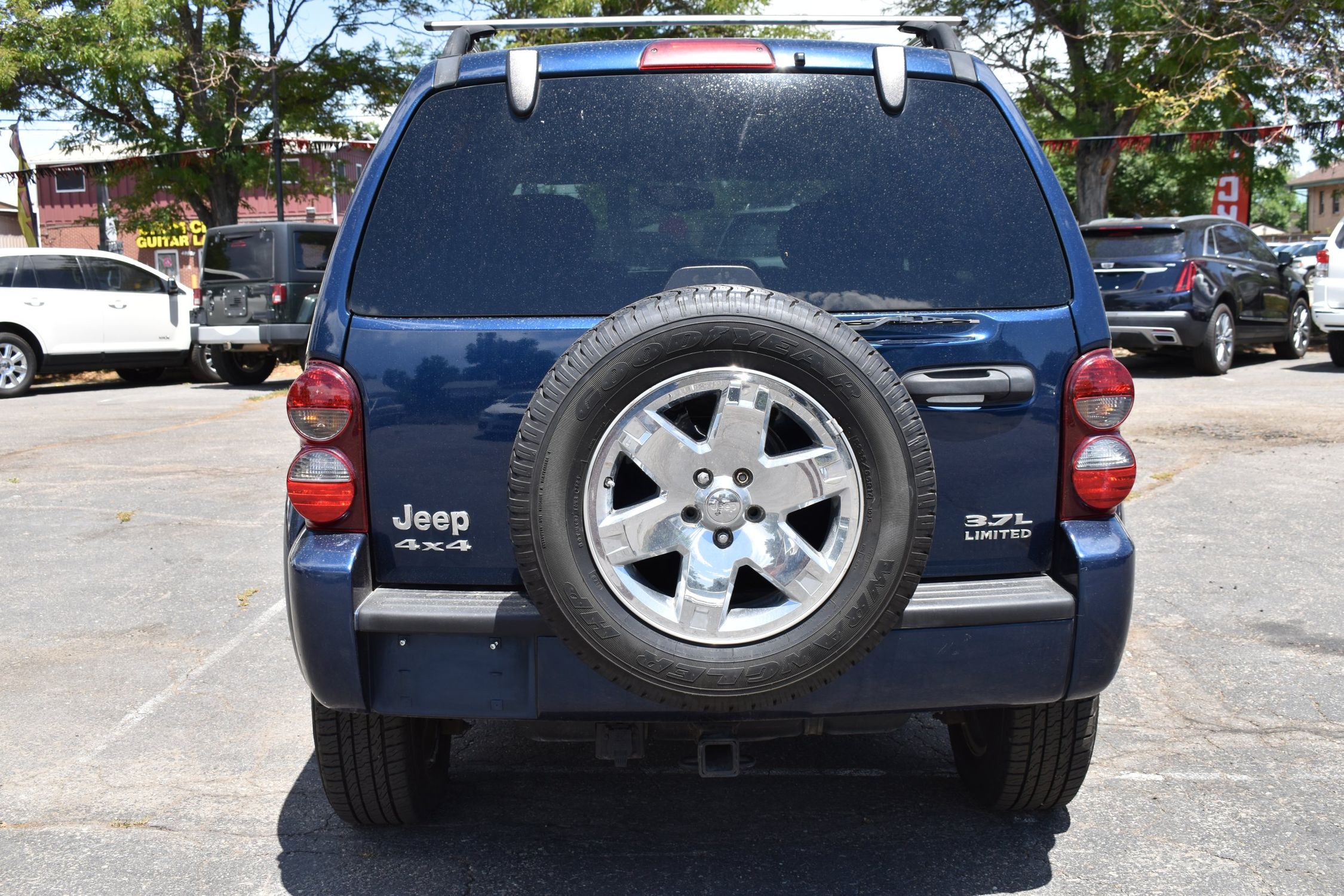 2005 Jeep Liberty Limited photo 4