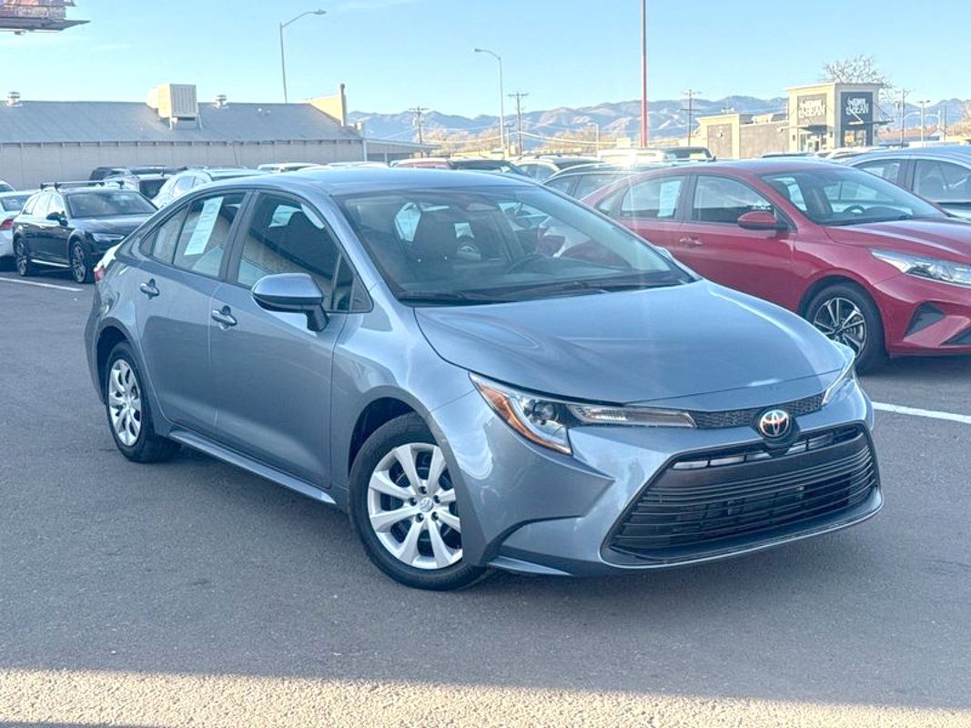 Gray 2023 Toyota Corolla LE FWD Sedan Front-Wheel Drive Continuously Variable Transmission