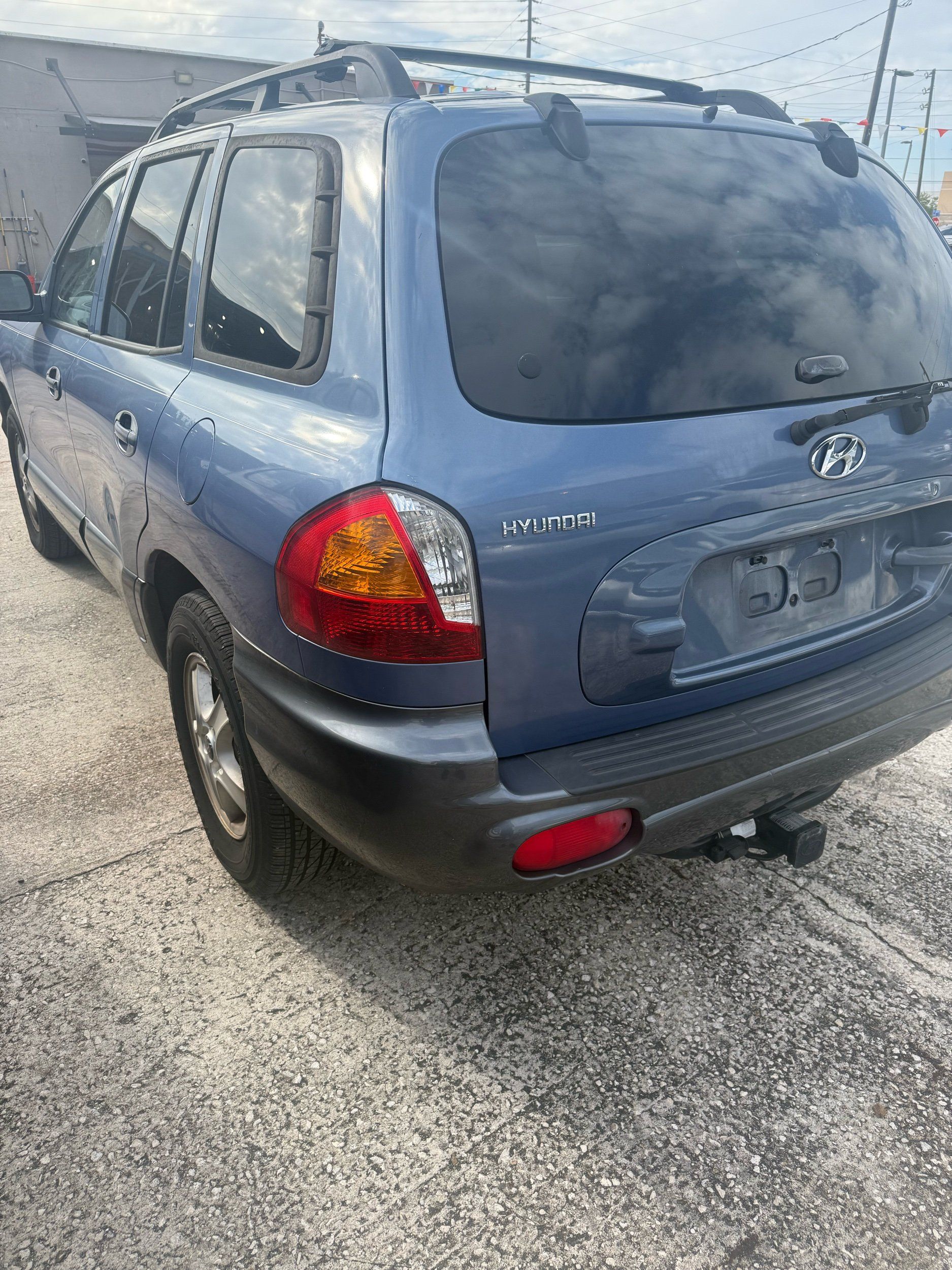 2003 Hyundai Santa Fe GLS photo 2