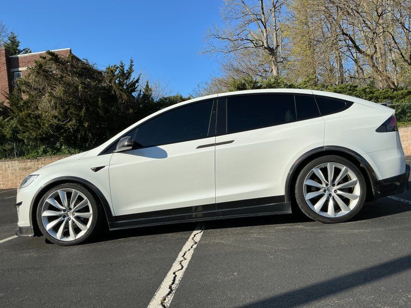 2018 Tesla Model X 75D