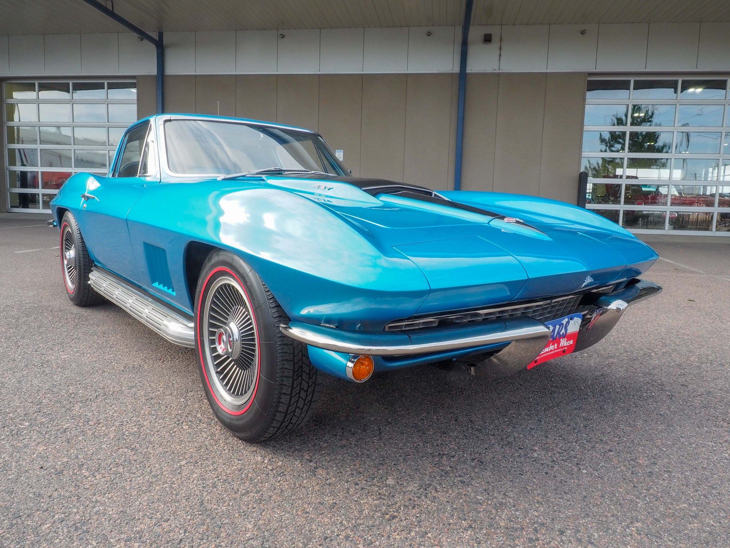 1967 Chevrolet Corvette Blue 