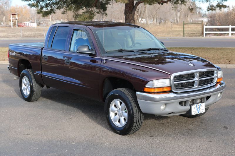 2004 Dodge Dakota Photos