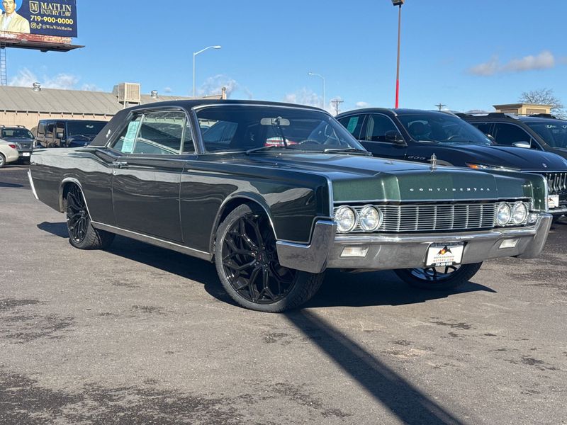 1967 Lincoln Continental Coupe Beautiful Classic! Custom Wheels or Stock Beautiful Classic! Custom Wheels or Stock