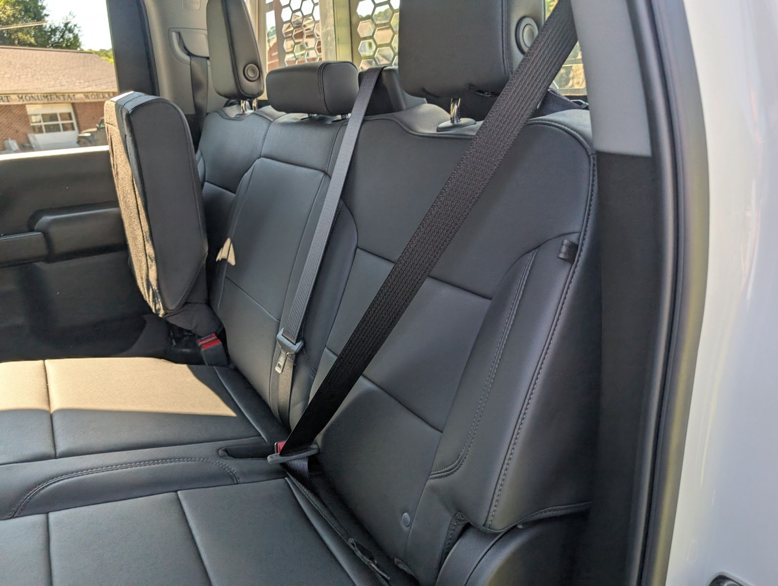 2025 Chevrolet Silverado 3500HD 43