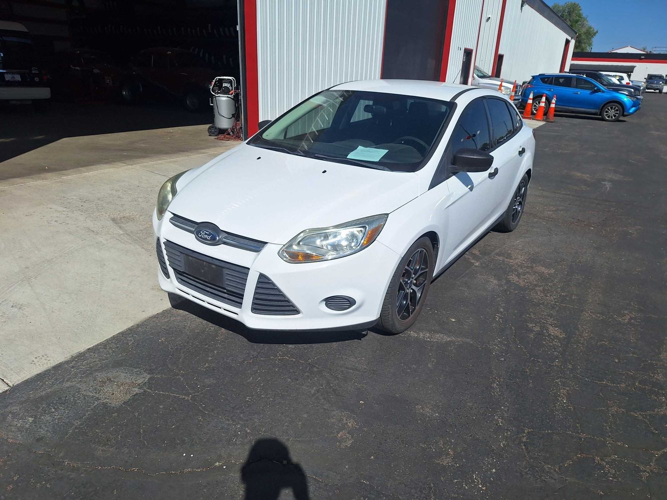 2013 Ford Focus Sedan S's photo