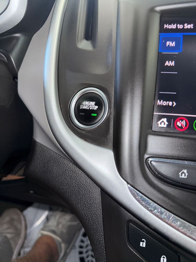 2020 Chevrolet Sonic LT photo 23