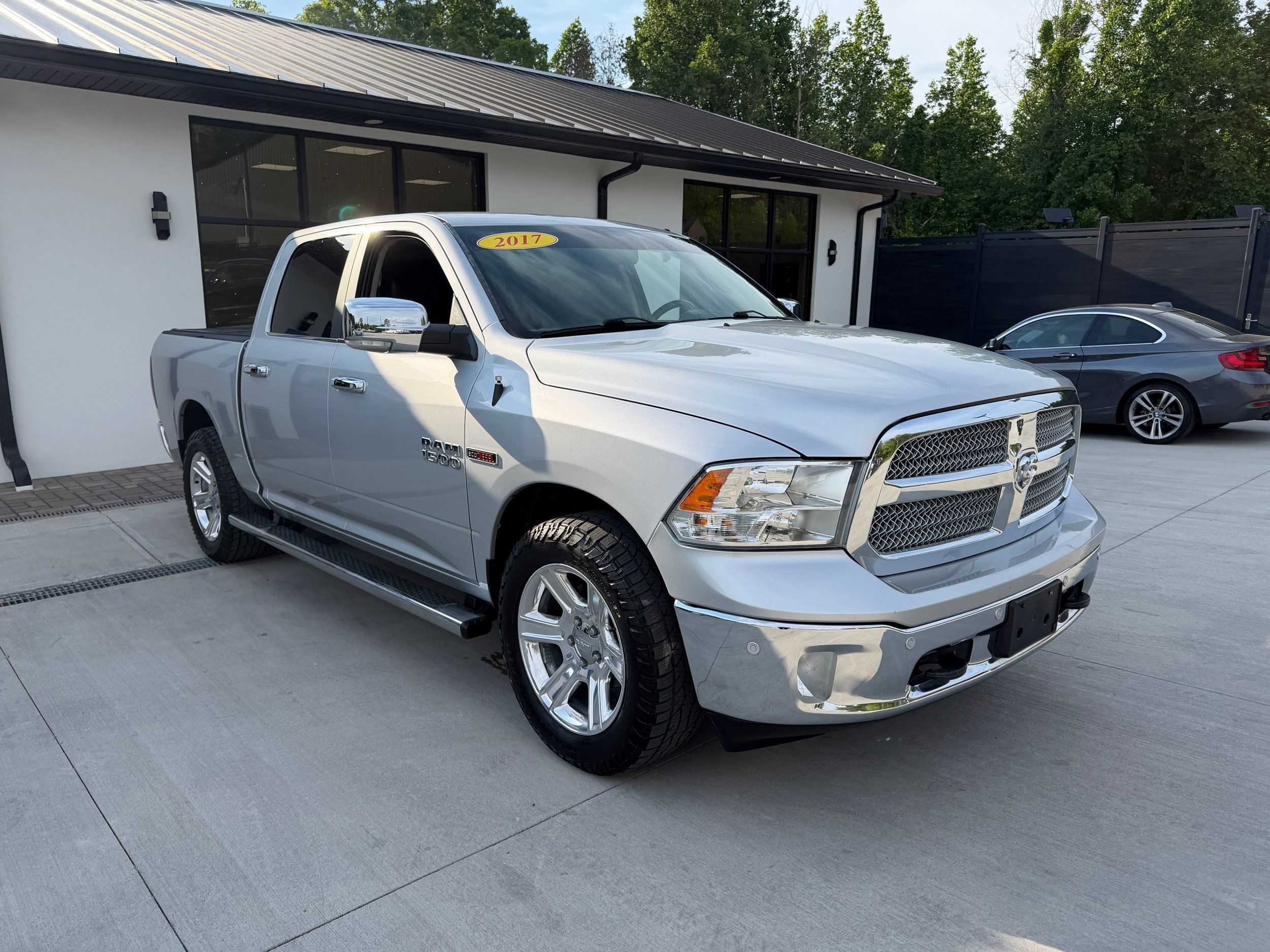 2017 RAM 1500 Lone Star Silver 4x4 Crew Cab 5'7's photo