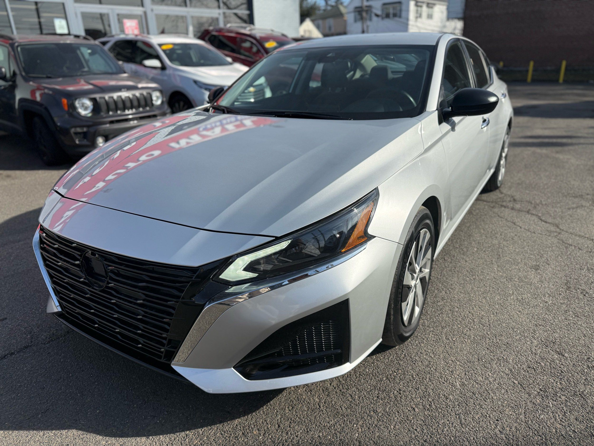 2024 Nissan Altima S FWD's photo