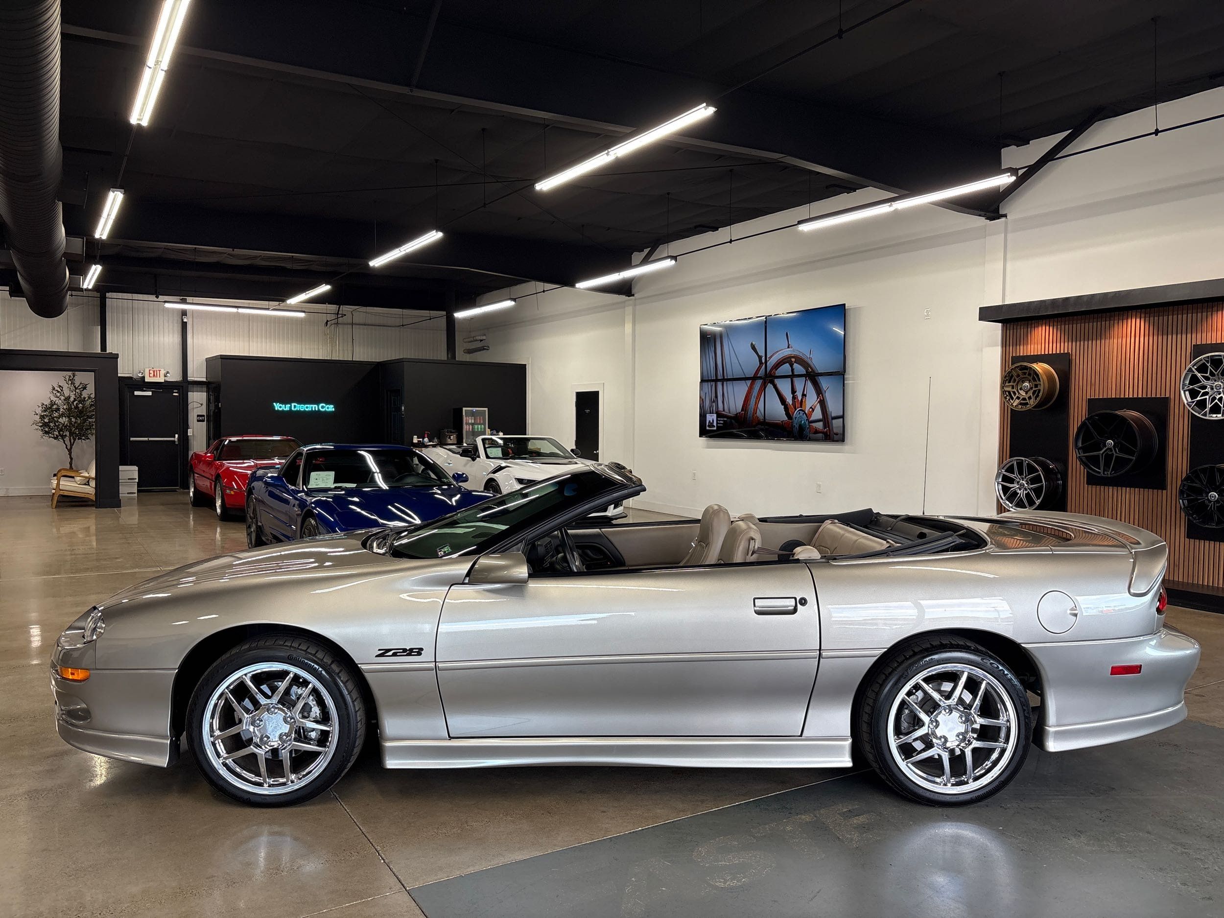 2002 Chevrolet Camaro Sport Coupe photo 5