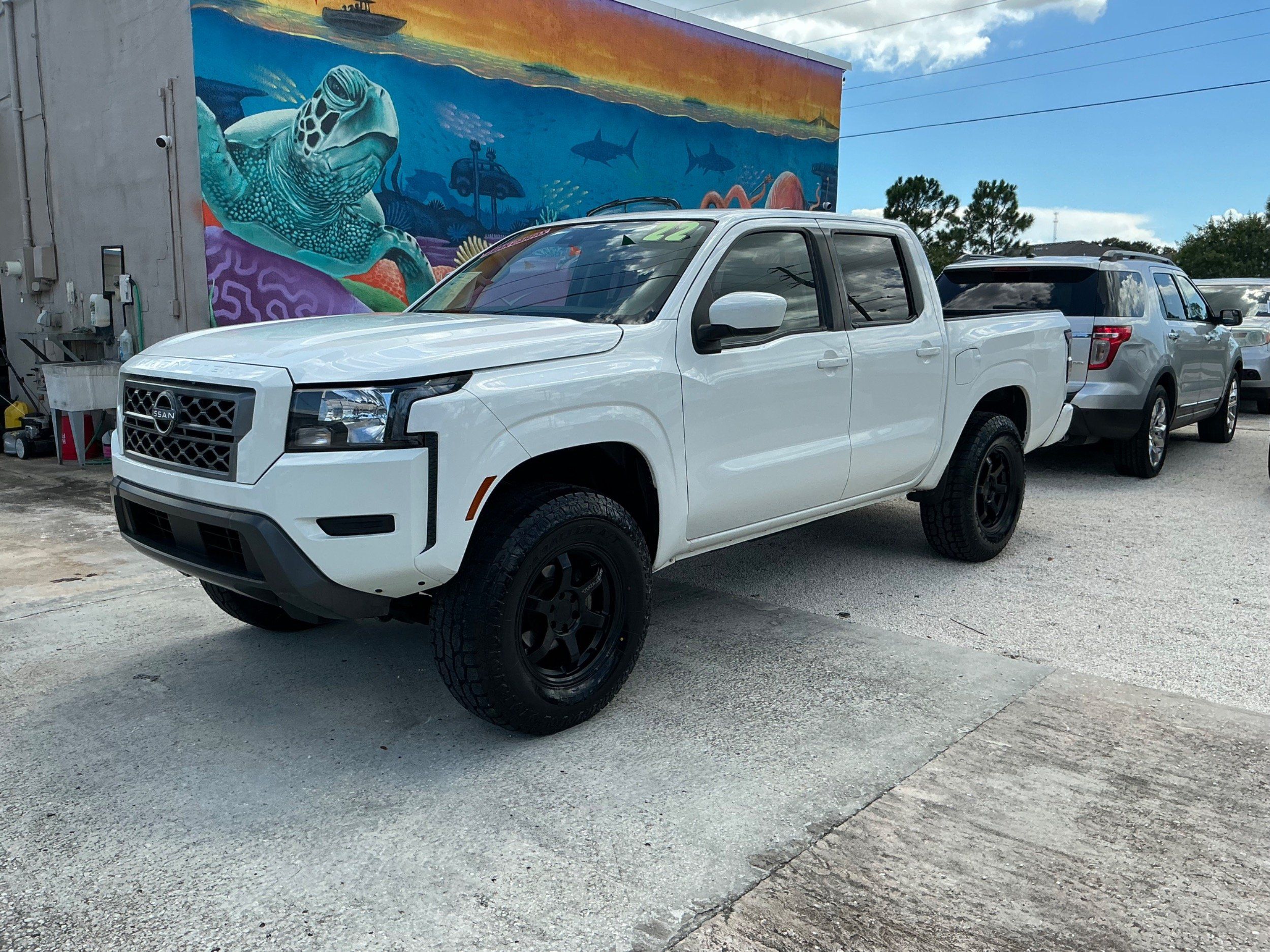 2022 Nissan Frontier SV