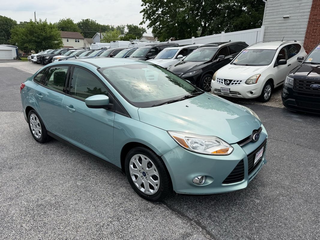 View vehicle photo 7
