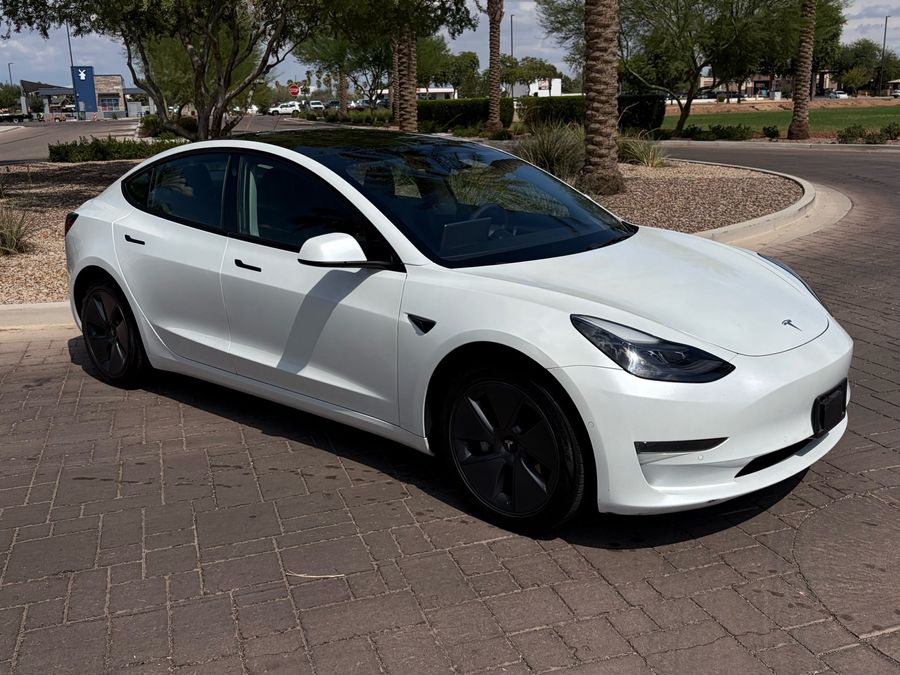 2022 Tesla Model 3 Rear-Wheel Drive