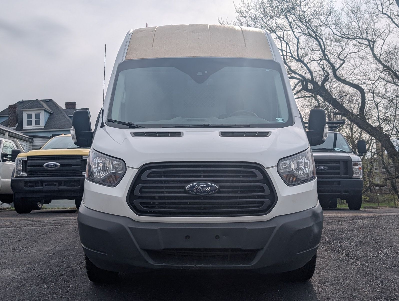 2018 Ford Transit-350 11