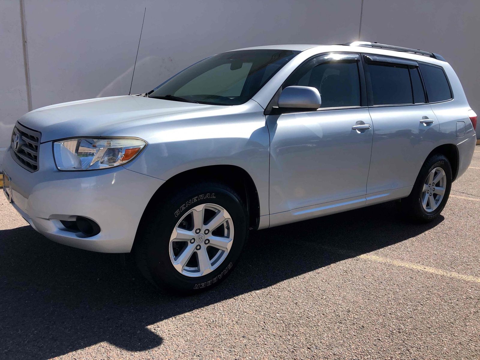 2009 Toyota Highlander Base The Denver Collection