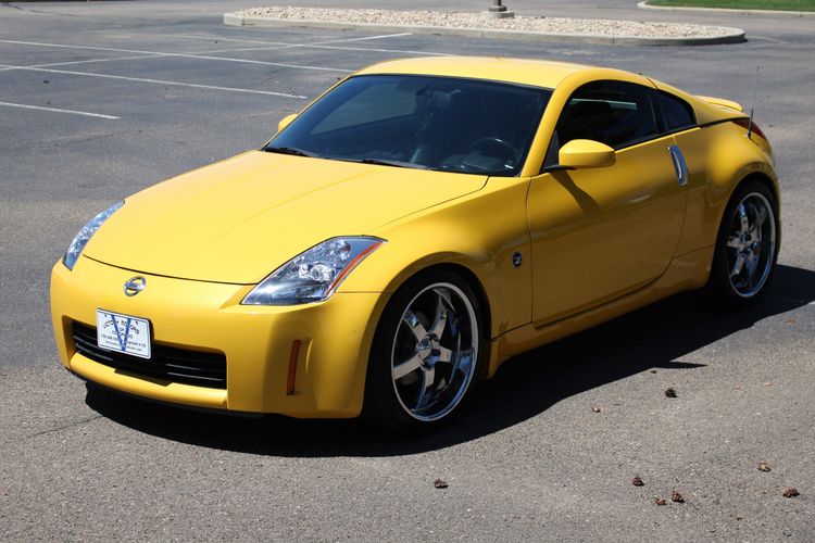 2005 Nissan 350Z Anniversary Edition | Victory Motors of Colorado